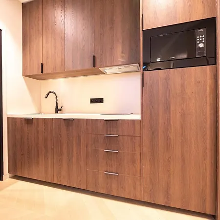 Mbm - Voltaire Aparthotel Parigi